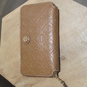 Tory Burch Wallet
